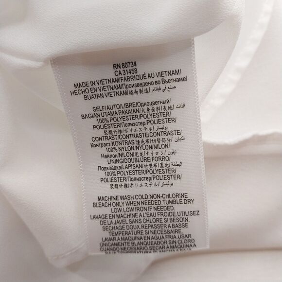 BCBGeneration White Lace Skater Deep V Plunge Cut Out Mini Dress Size 4 - Picture 9 of 9